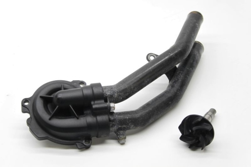 POMPA ACQUA CON TUBI