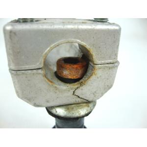 HANDLEBAR RISERS - BROKEN