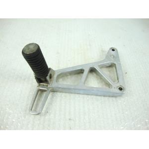 REAR LEFT FOOTREST