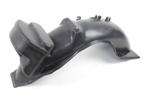 PLASTIC UNDER-SADDLE