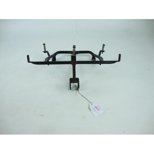 FRONT HEADLIGHT SUPPORT FRAME
