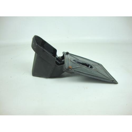 REAR LIGHT LICENSE PLATE HOLDER