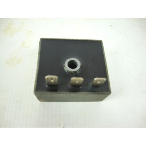 VOLTAGE REGULATOR