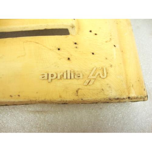 APRILIA FRONT HEADLIGHT MASK + SPEEDOMETER G4 WIRE L