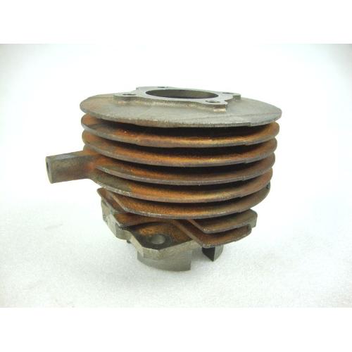 ORIGINAL PIAGGIO VESPA 50 ENGINE CYLINDER