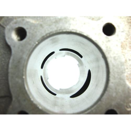 ORIGINAL PIAGGIO VESPA 50 ENGINE CYLINDER