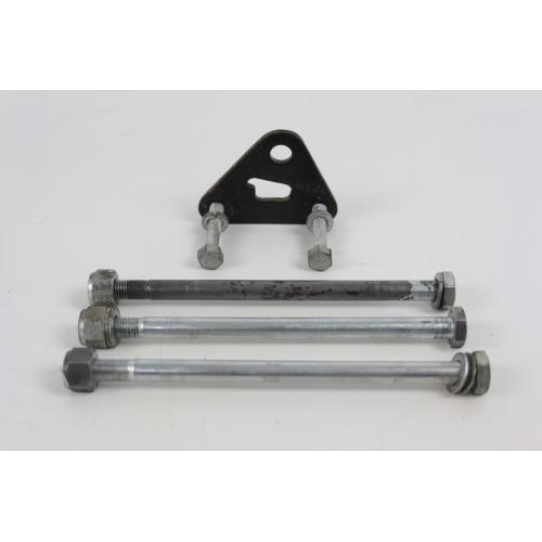 FRAME ENGINE SUPPORT SCREWS
