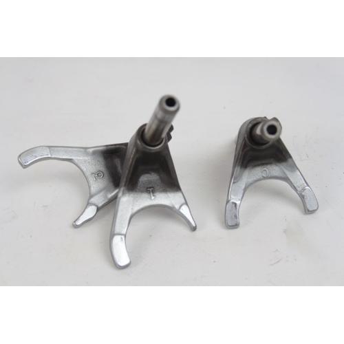 GEAR CHANGE FORKS
