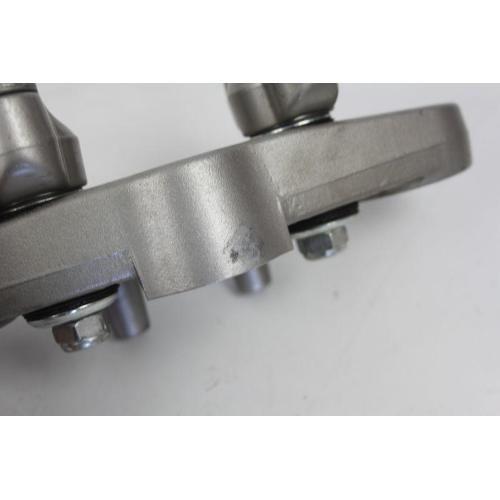 PIASTRA FORCELLA SUPERIORE + RISER