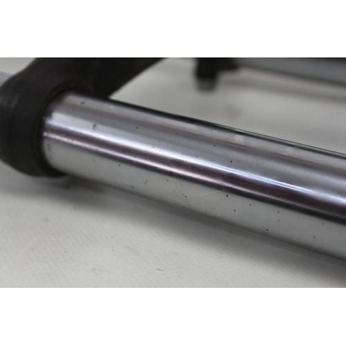 FORK + LOWER PLATE