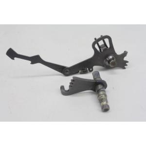 GEAR CHANGE SELECTOR PEDAL SHAFT