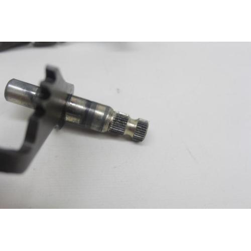 GEAR CHANGE SELECTOR PEDAL SHAFT
