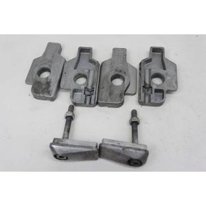 FORK CHAIN ADJUSTERS