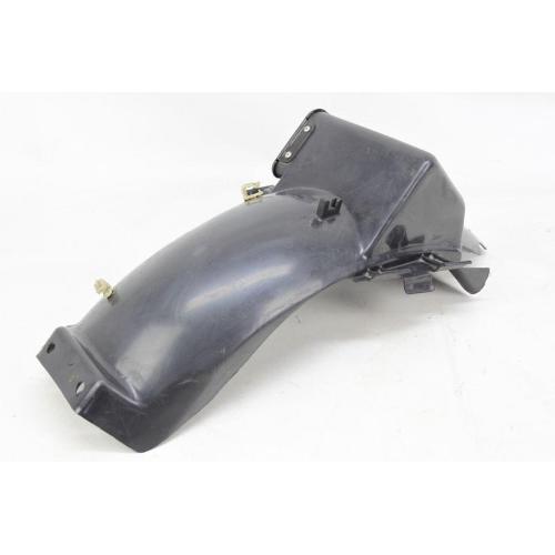 PLASTIC UNDER-SADDLE