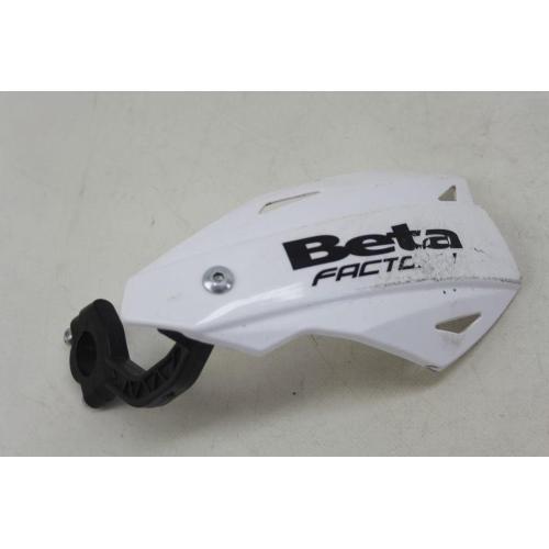 LEFT HANDGUARD
