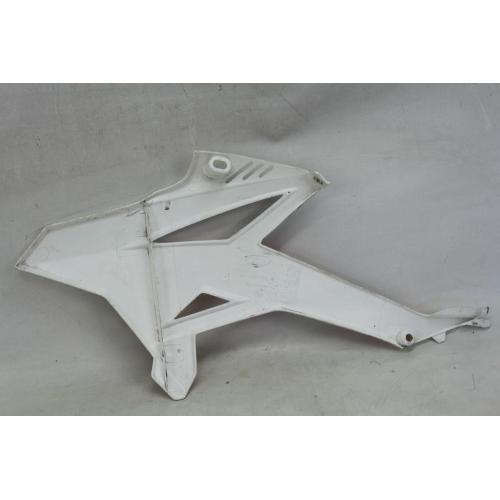 FRONT RIGHT SIDE PANEL