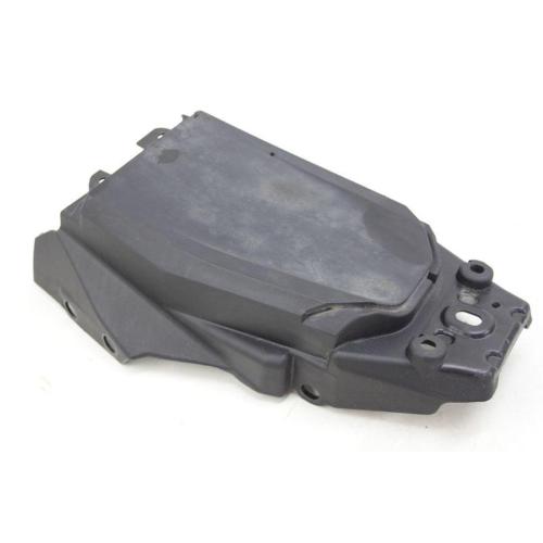 PLASTIC UNDER-SADDLE