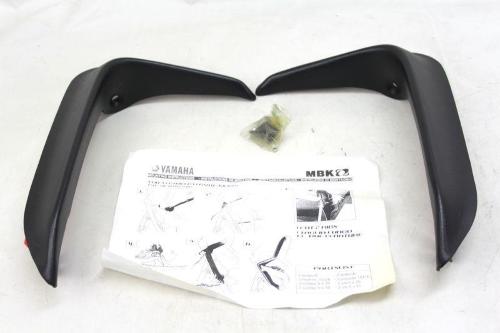 AIR DEFLECTORS FOR LEG SHIELD YAMAHA VERSITY 300
