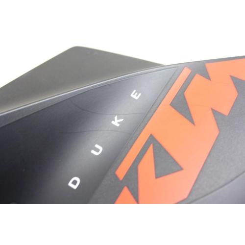 RIGHT FRONT FAIRING