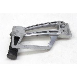 REAR RIGHT FOOTREST