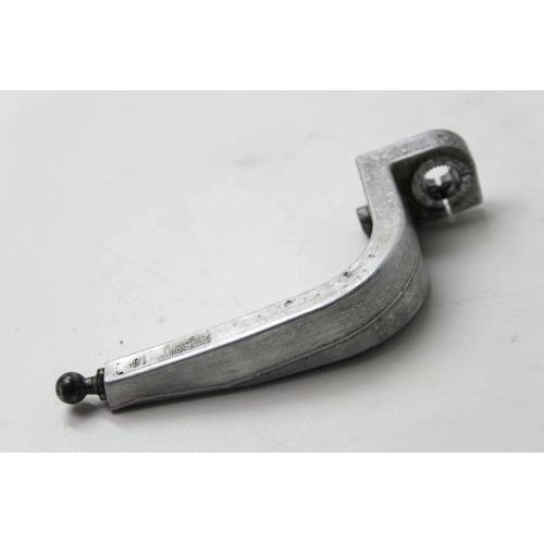 GEAR CHANGE LEVER PEDAL RETURN