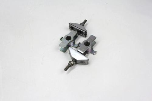 FORK CHAIN ADJUSTERS