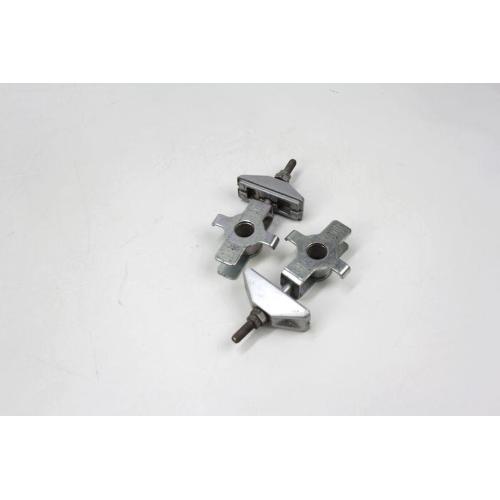 FORK CHAIN ADJUSTERS