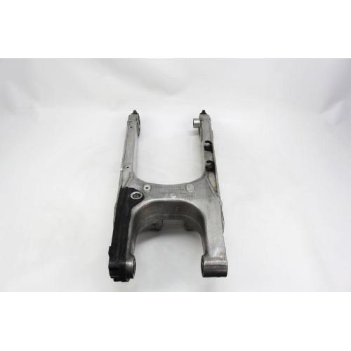 REAR FORK