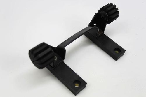 FRONT SEAT SUPPORTS