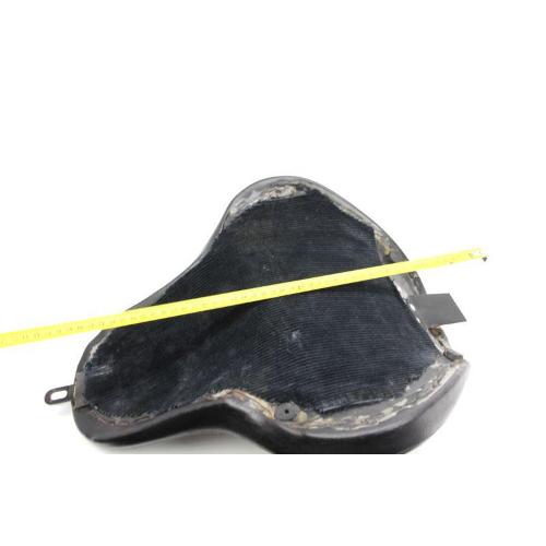 SINGLE-SEAT SADDLE