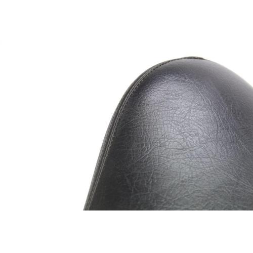 SINGLE-SEAT SADDLE