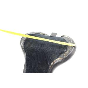 SINGLE-SEAT SADDLE