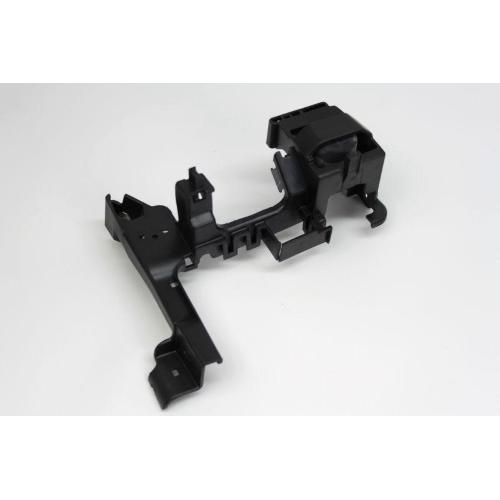 PLASTIC UNDER-SADDLE