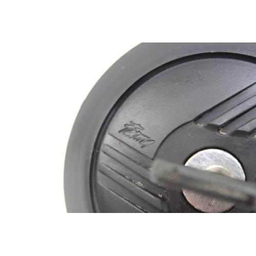 FUEL CAP WITH KEY