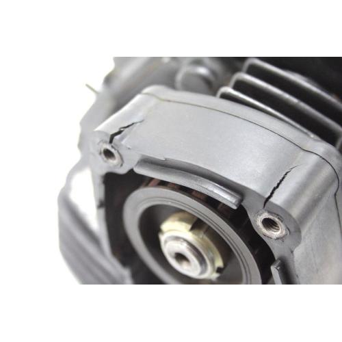 HORIZONTAL ENGINE CYLINDER HEAD