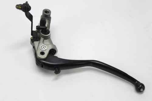 CLUTCH MASTER CYLINDER