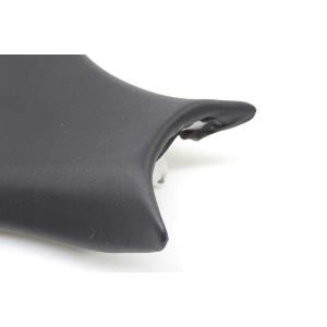 FRONT SADDLE