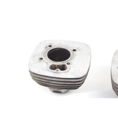 CYLINDER AND PISTONS KIT
