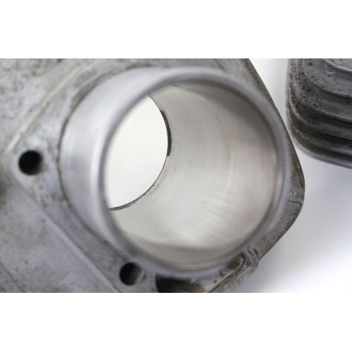 CYLINDER AND PISTONS KIT