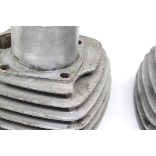 CYLINDER AND PISTONS KIT